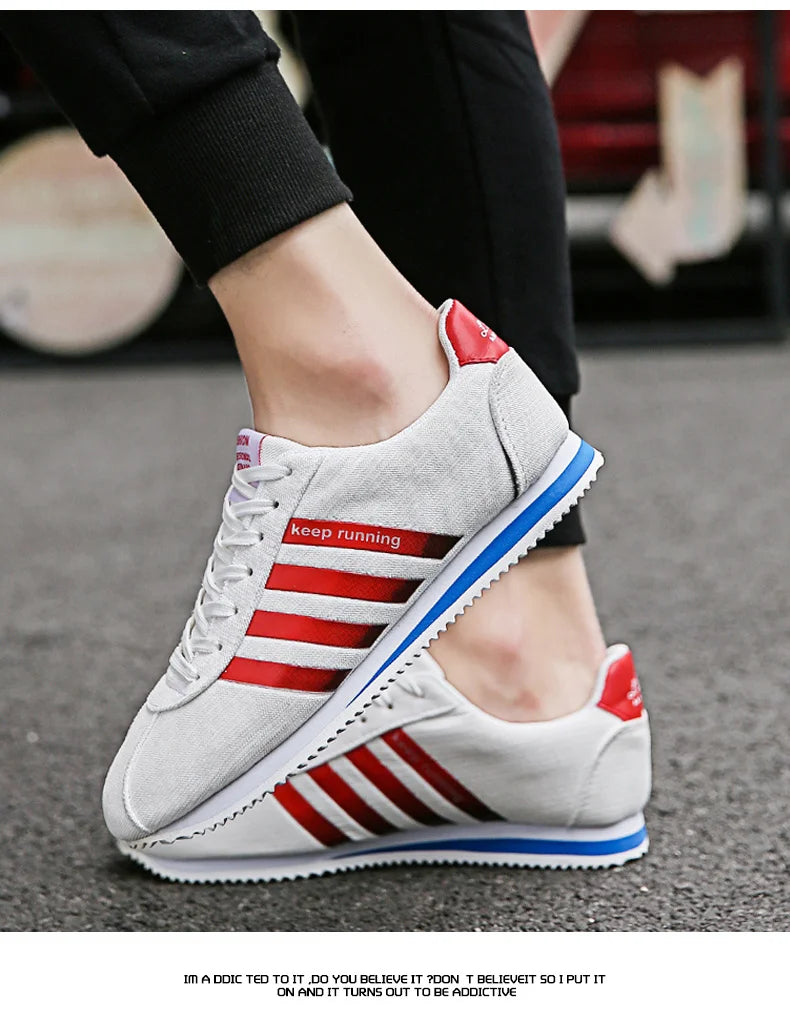 Retro White Red Triples Canvas Sports Shoes Men Sneakers Breathable Mens Trainers Low-cut Flat Casual Sneakers Male Espadrilles