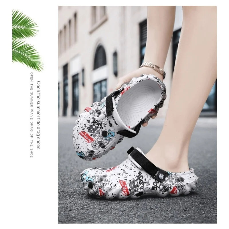 Large size men's hole shoes EVA rubber and plastic outer wear fashionable closed toe sandals summer driving two-wear beach shoes