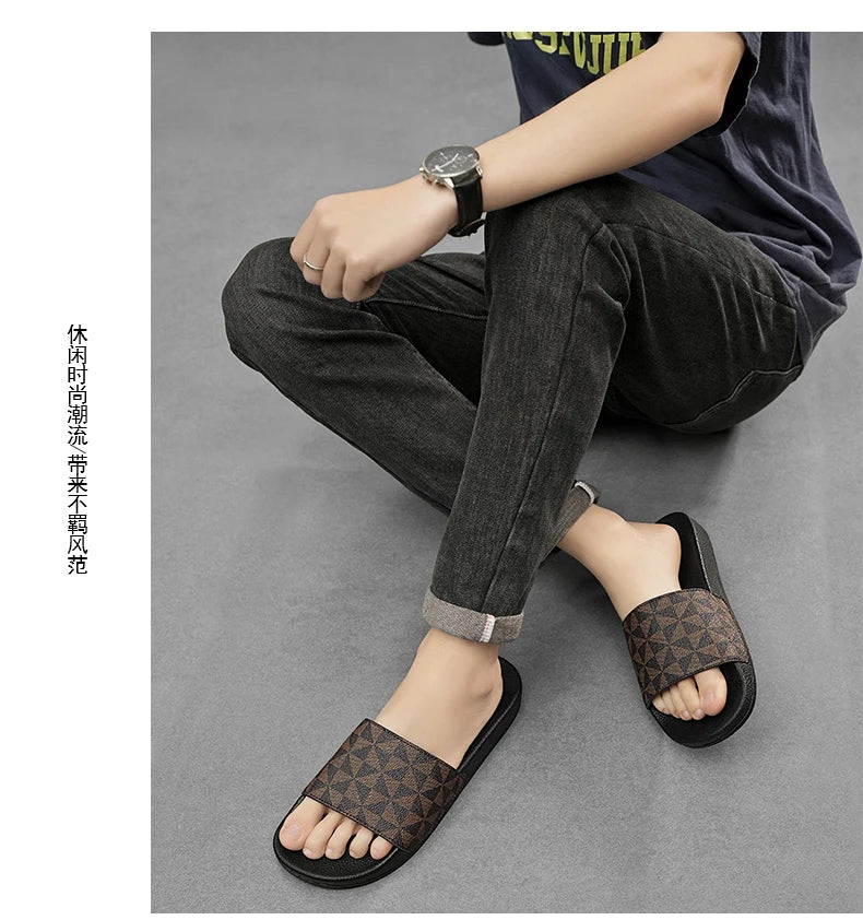 Slippers for men to wear outside in summer men's non-slip and anti-odor comfortable soft flip-flops outdoor trendy sandals