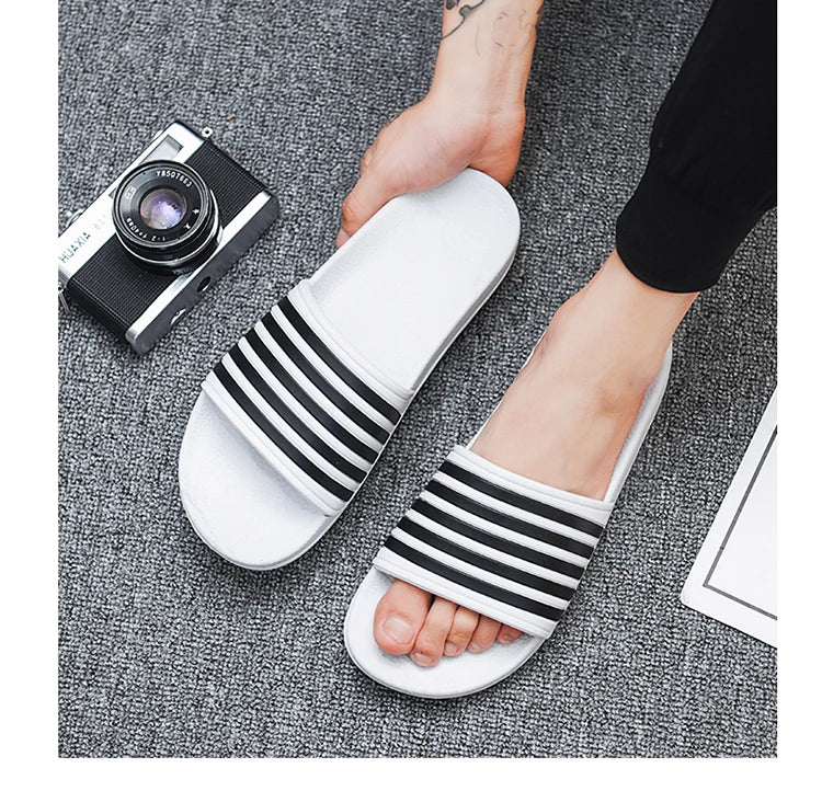 Men's Shoes Outdoor Comfortable Men Casual Shoes Summer Mens Sandals Non-slip Beach Shoes New Man Flip Flops Plus Size Sandals