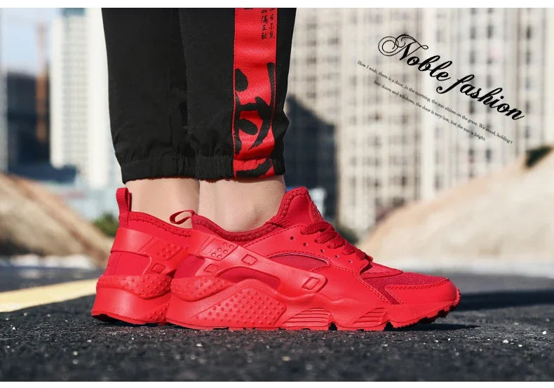 Outdoor Anti Slip Running Shoes for Men and Women Couples, Casual Fashion, Comfortable, and High Height Sports Shoes 35-47